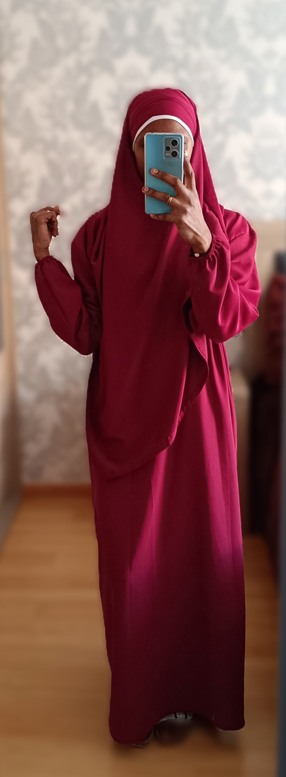 Abaya con khimar tela Seda Medina